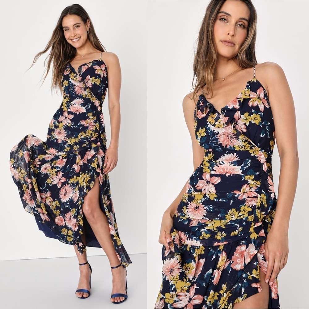 Lulu's Floral Midi Dress in Navy and Pink